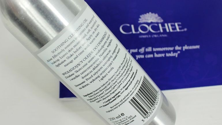 Inci Soothing Cleansing Oil Clochee