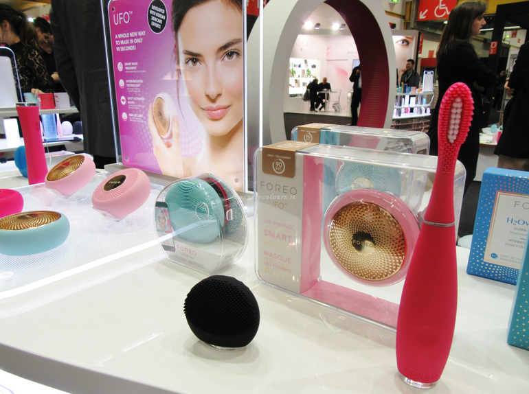 Foreo UFO stand Cosmoprof 2018